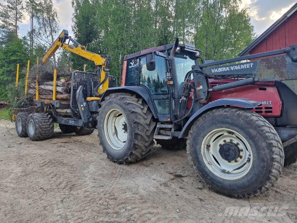 Valtra 8450 Hitech الجرارات
