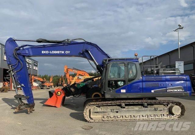 Doosan DX300 LC-5 حفارات زحافة