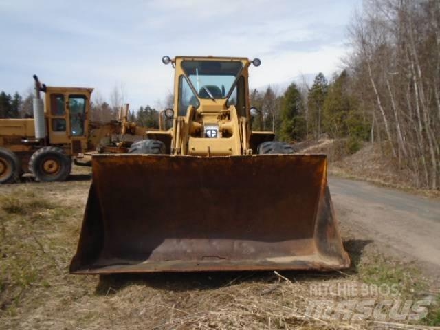 CAT 950 A لوادر بعجل