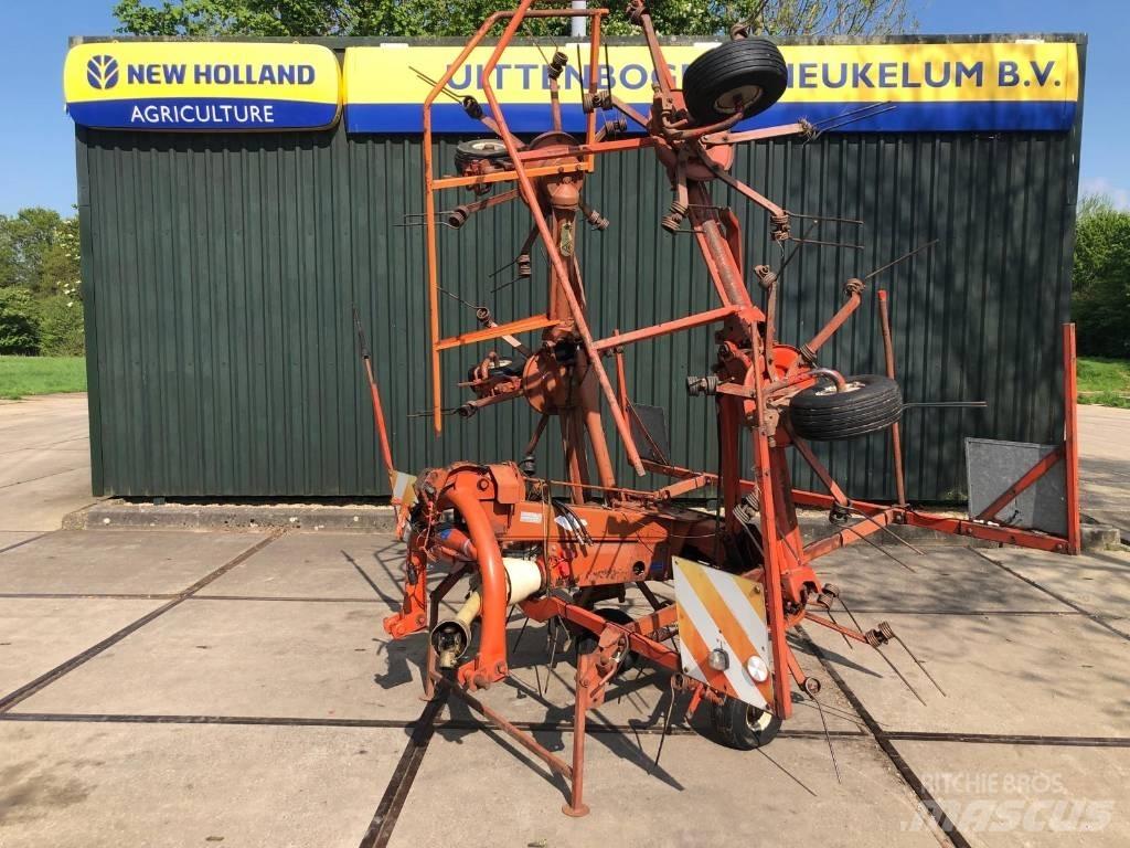 Kuhn GF 6301 M H O مكابس وميبسات التبن
