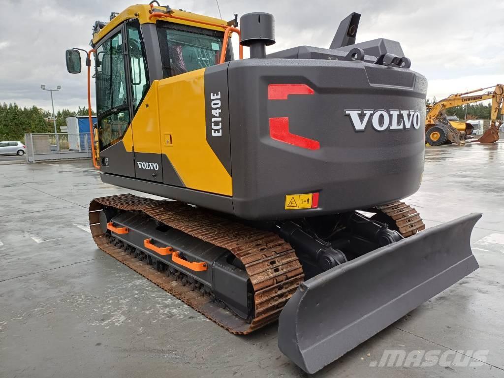 Volvo EC 140 EL حفارات زحافة