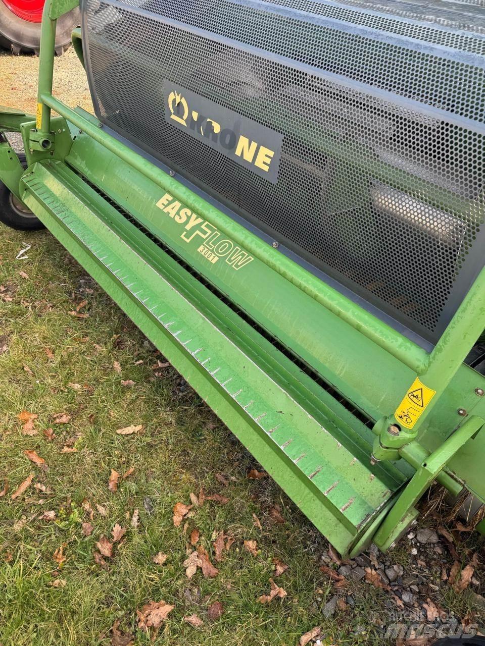 Krone BIG x 700 علافات ذاتية الدفع