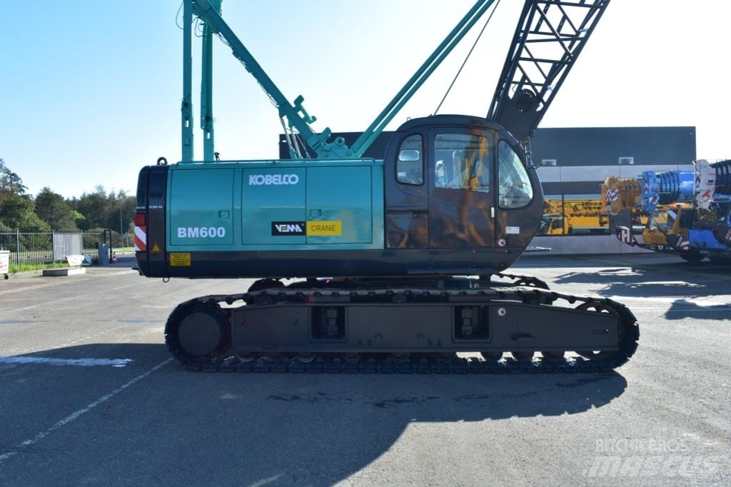 Kobelco BM 600 رافعات مجنزرة