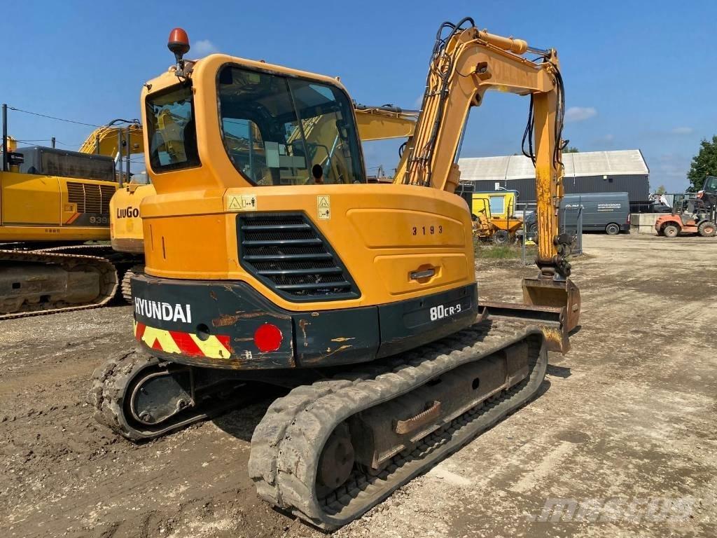 Hyundai R 80 CR-9A حفارات وسط 7 طن - 12 طن