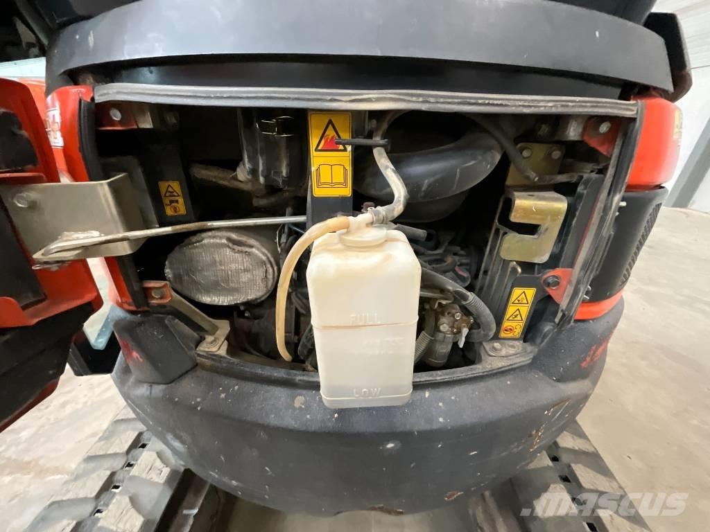 Kubota U 27-4 حفارات صغيرة أقل من 7 طن (حفارات صغيرة)