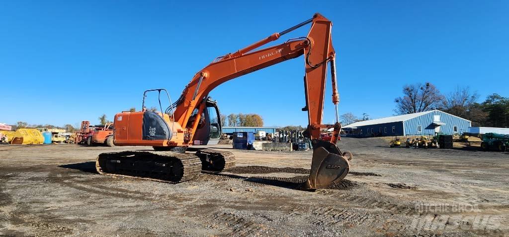 Hitachi ZX 225 USR حفارات زحافة