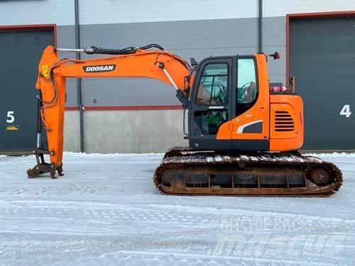 Doosan DX140LCR-5 حفارات زحافة