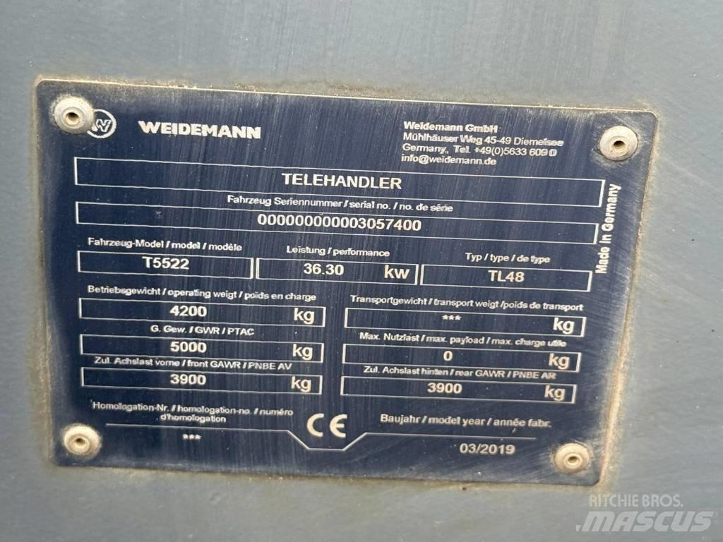 Weidemann T5522 معدات مناولة لأغراض الزراعة