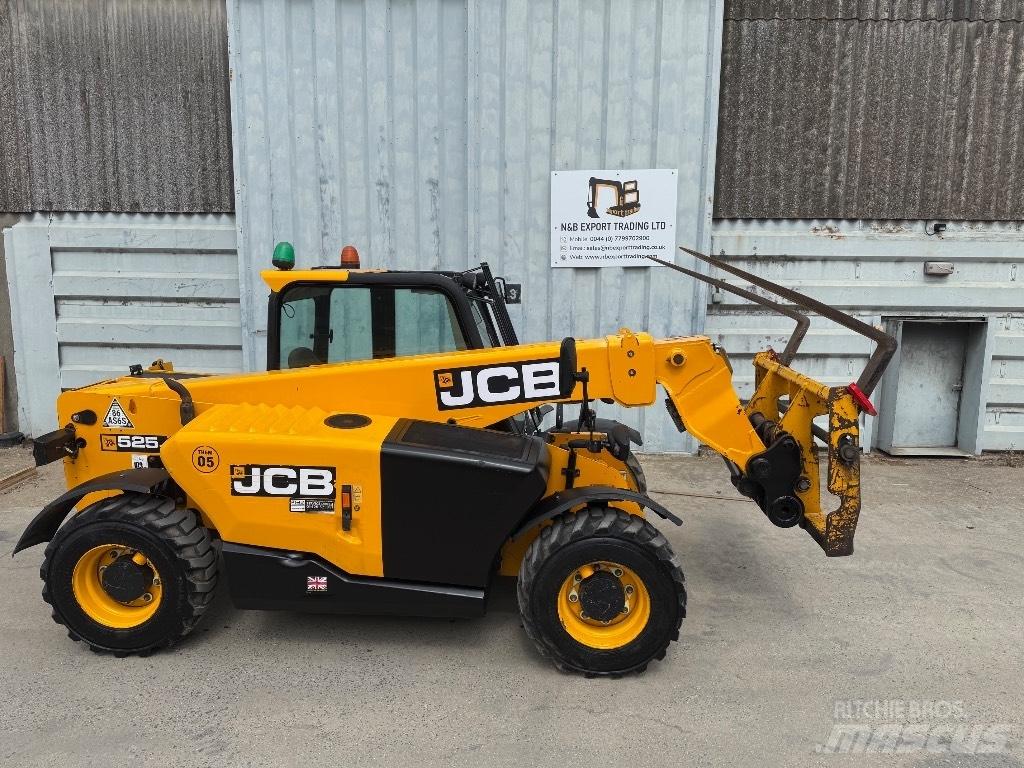 JCB 525-60 مناولات متداخلة