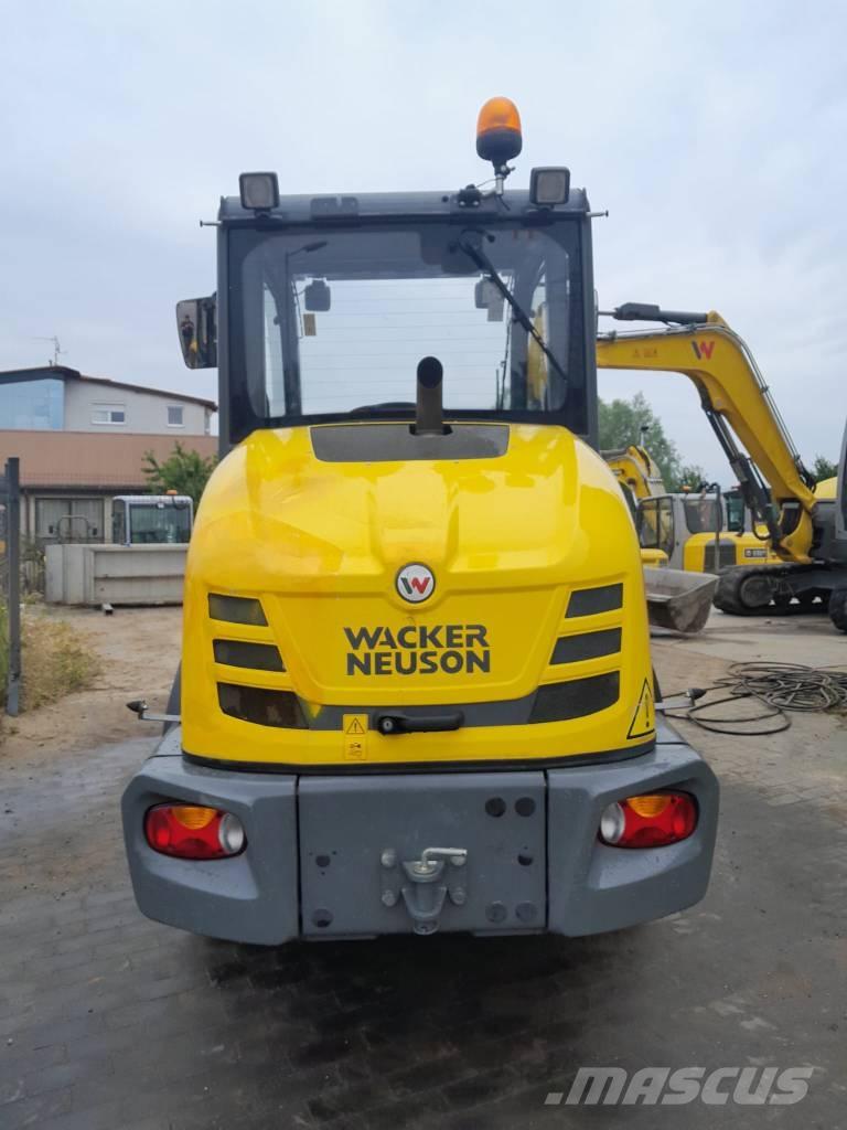 Wacker Neuson WL 34 لوادر بعجل