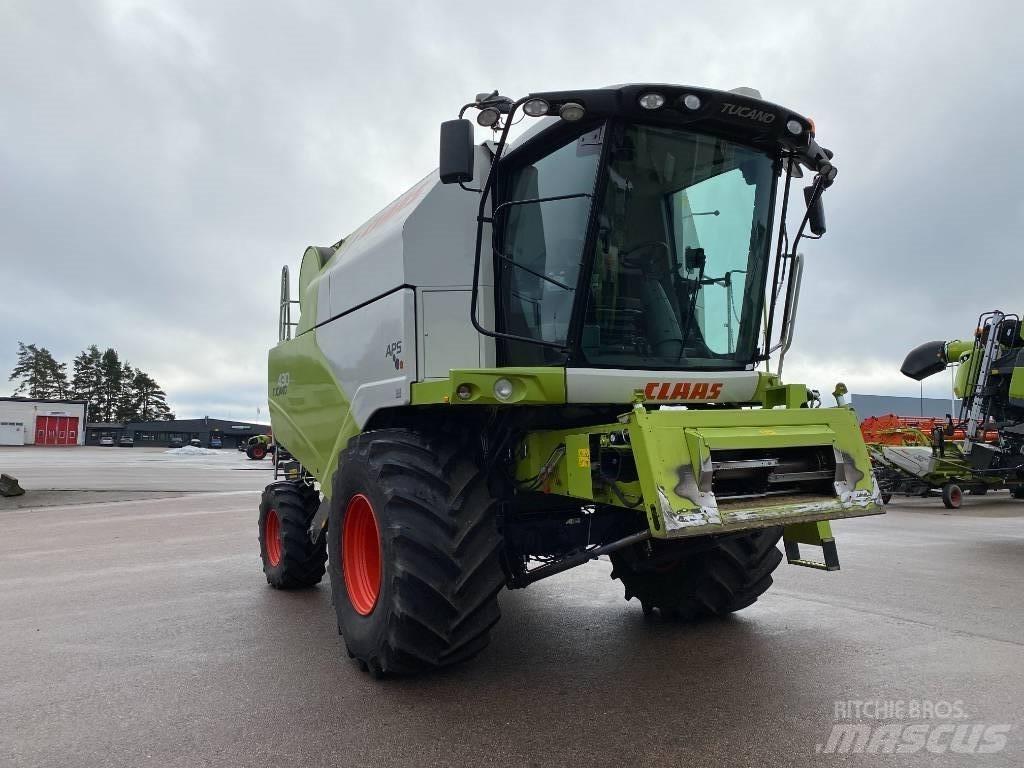 CLAAS Tucano 430 حصادات