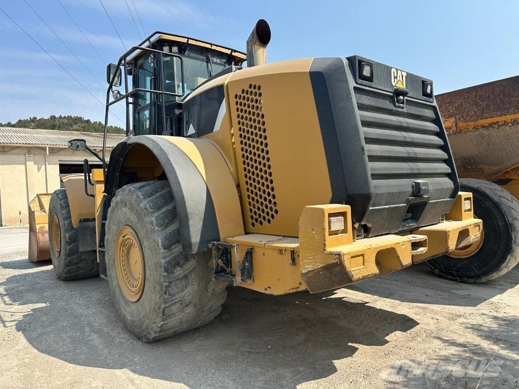 CAT 980 K لوادر بعجل