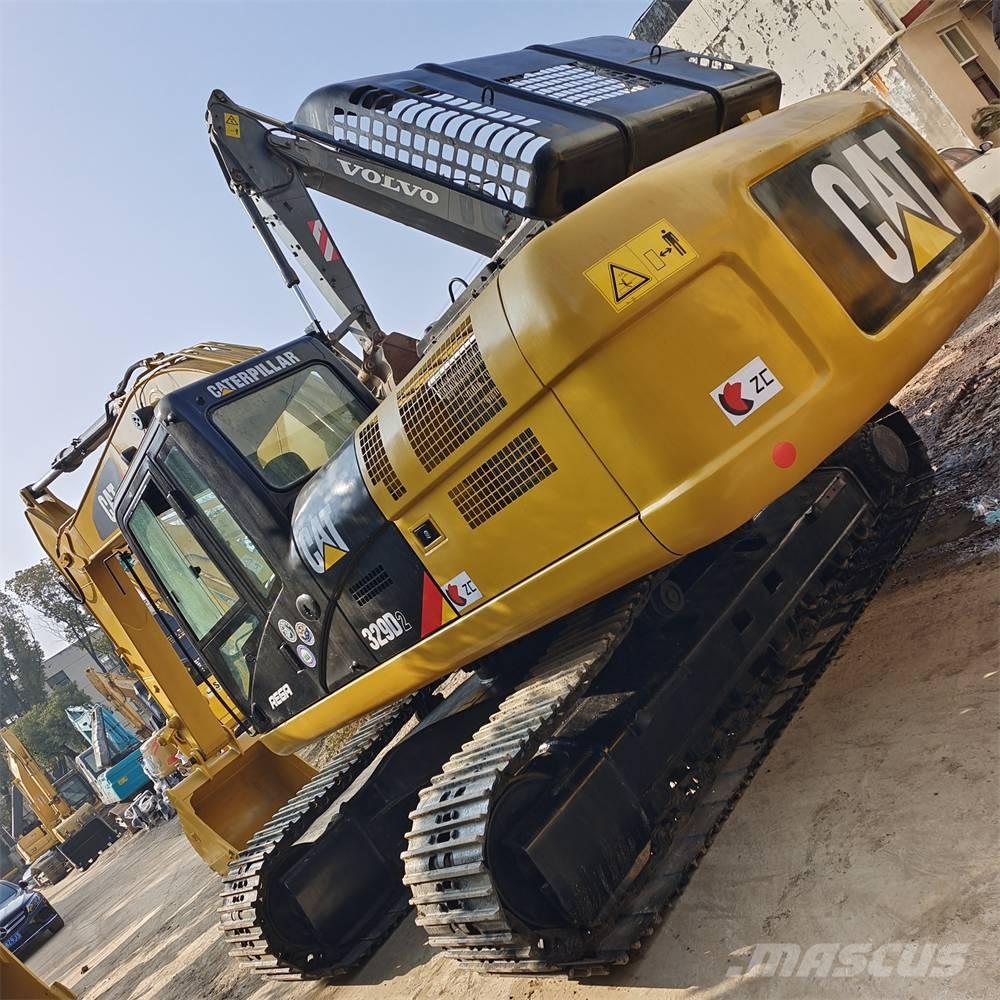 CAT 329 D حفارات زحافة