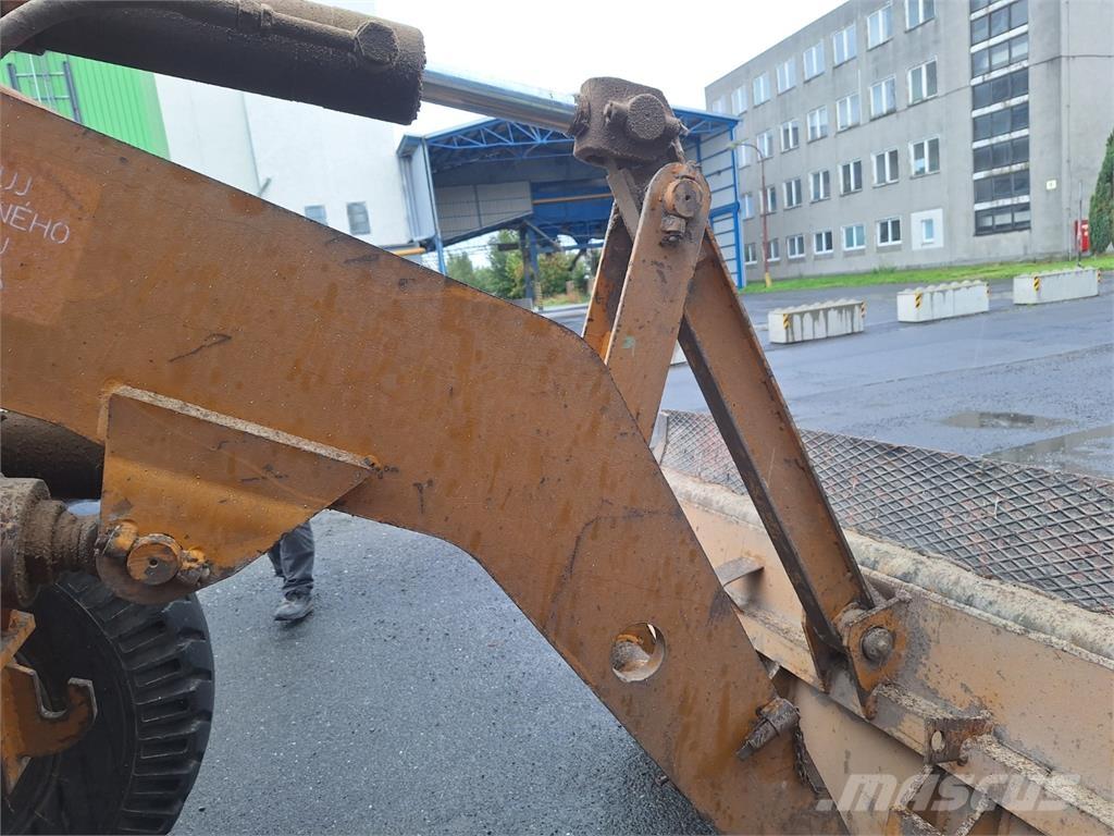 ZTS HON UN 053 أخرى