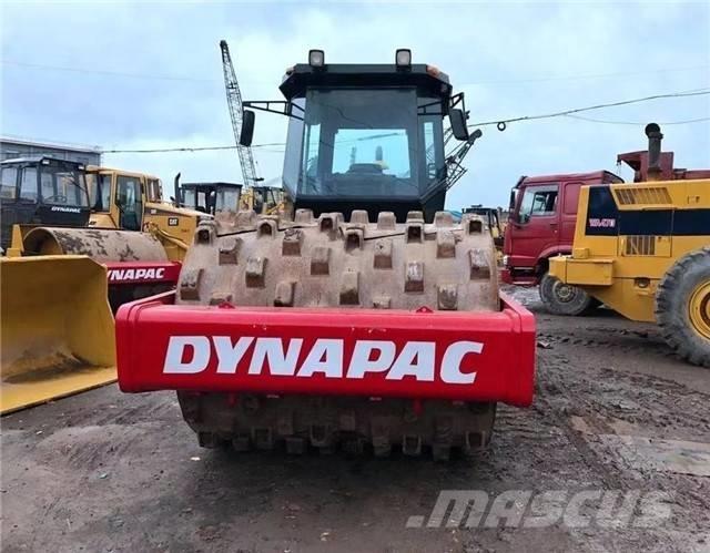 Dynapac CA 602 D مداحل أحادية الأسطوانة