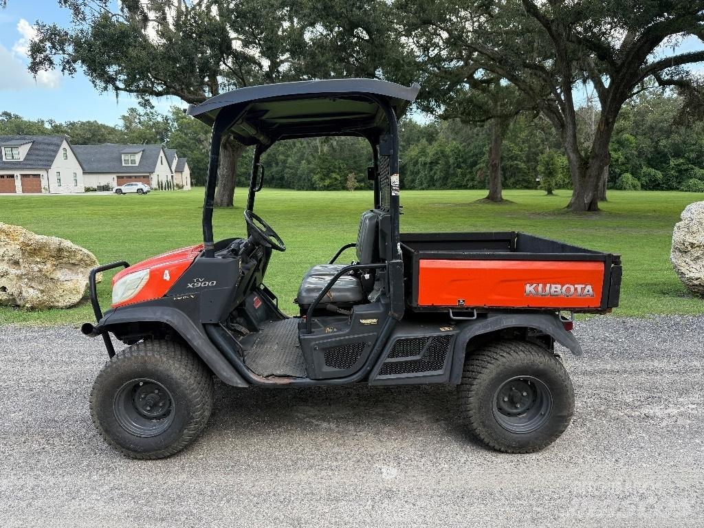Kubota X900 ماكينات منفعة عامة