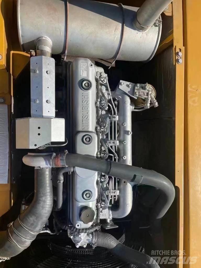 Sany SY 215 حفارات زحافة