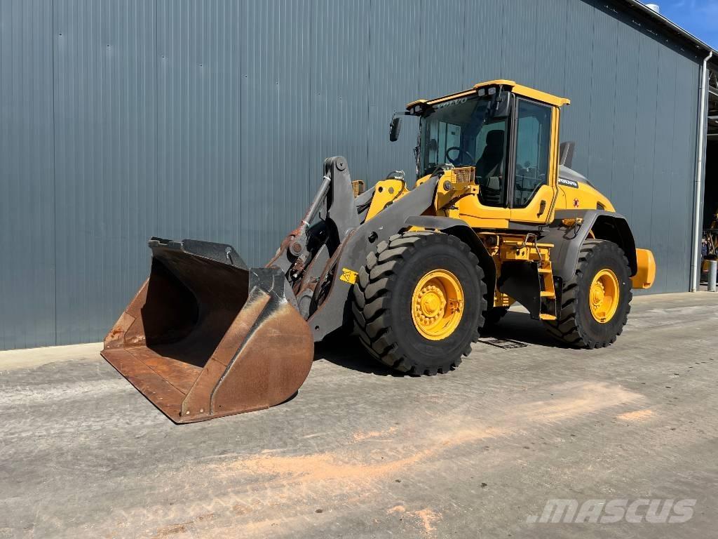 Volvo L90H لوادر بعجل