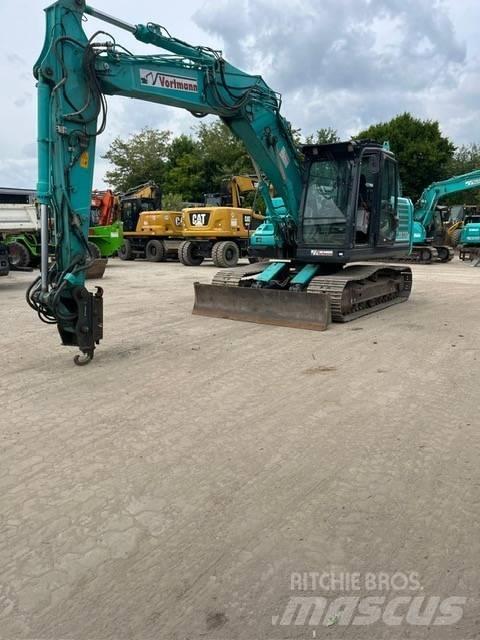 Kobelco SK130LC-11 حفارات زحافة