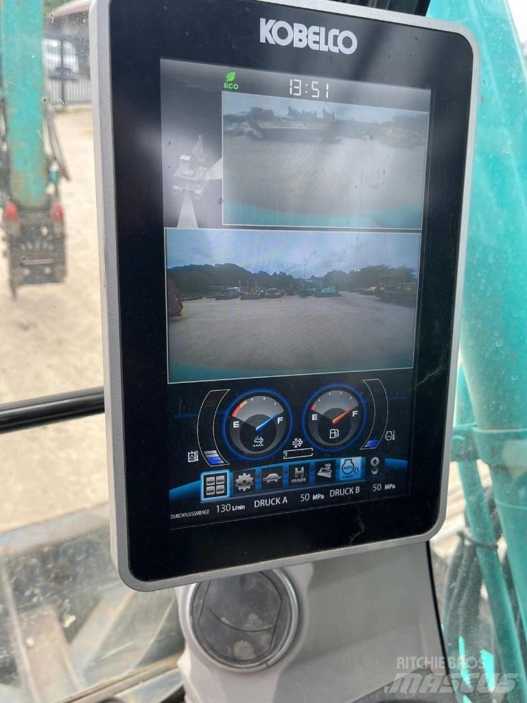 Kobelco SK130LC-11 حفارات زحافة