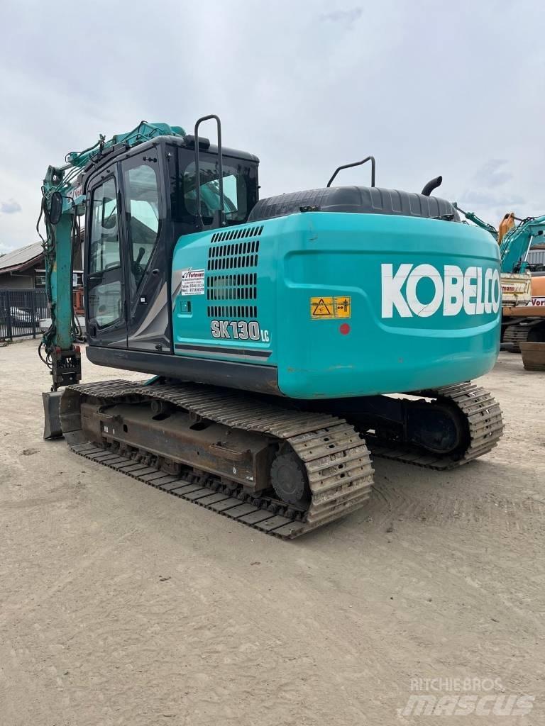 Kobelco SK130LC-11 حفارات زحافة