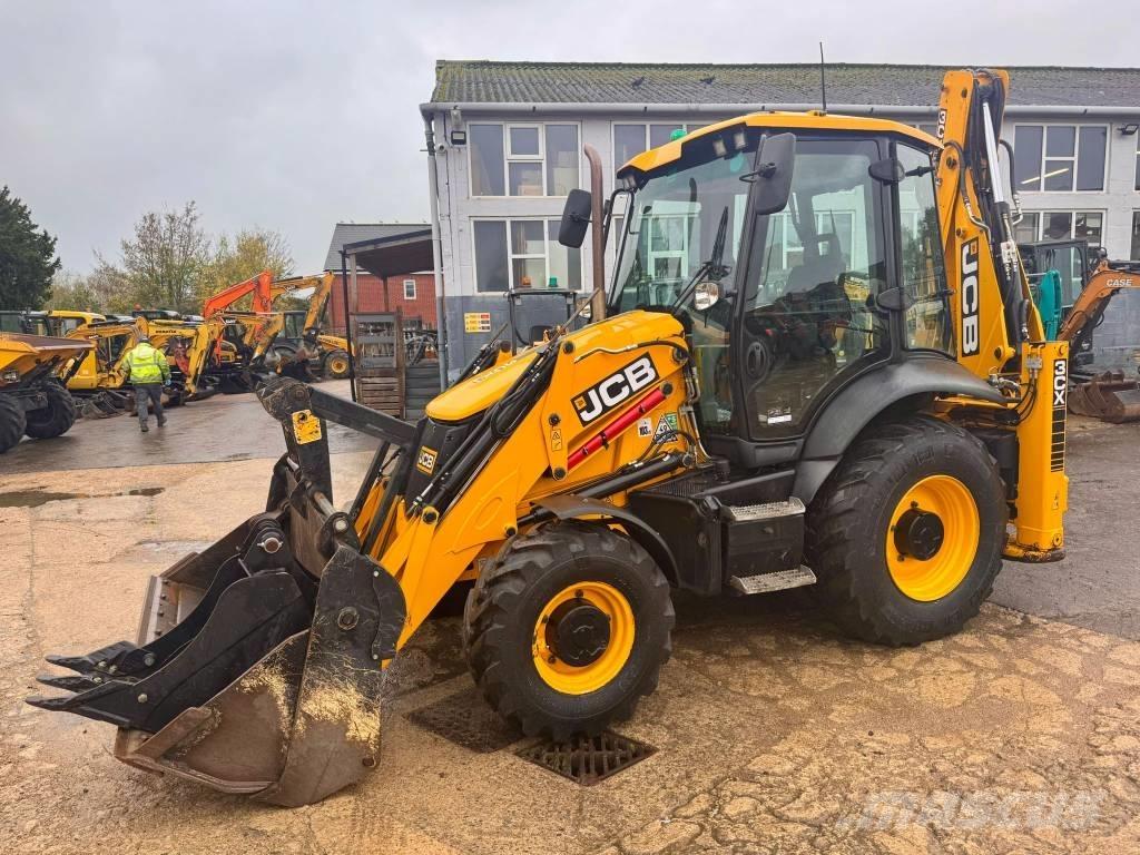 JCB 3 CX لوادر ذات جرافات عكسية
