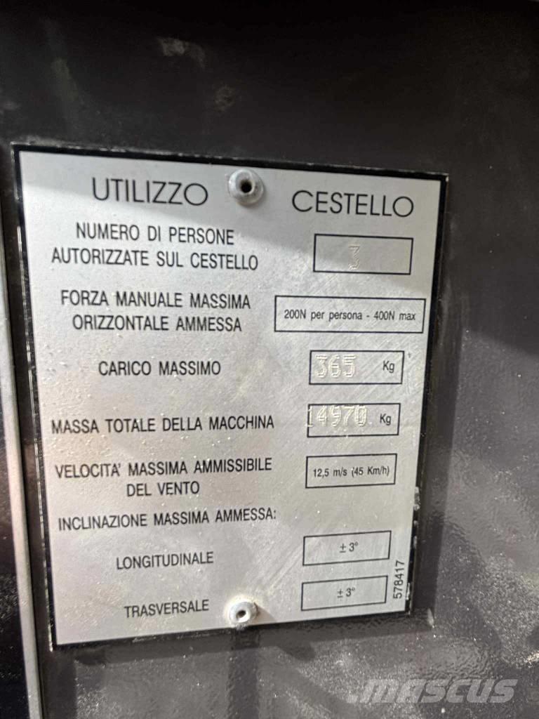 Manitou MRT 1842 مناولات متداخلة