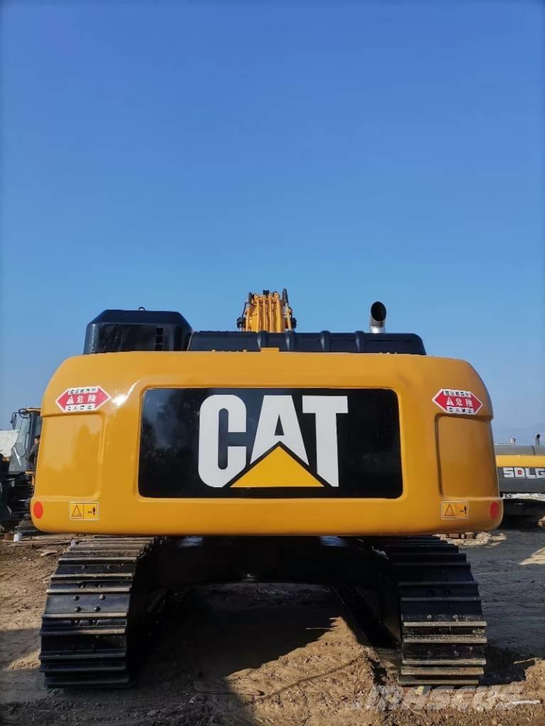 CAT 336 D حفارات زحافة