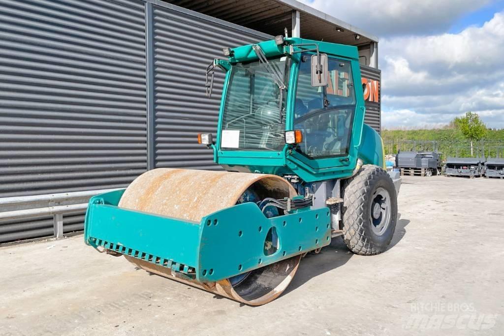 Hamm 3307 HT مداحل أحادية الأسطوانة