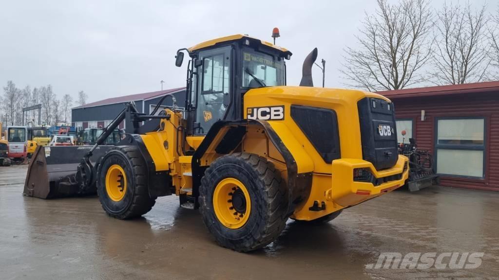 JCB 437 HT لوادر بعجل