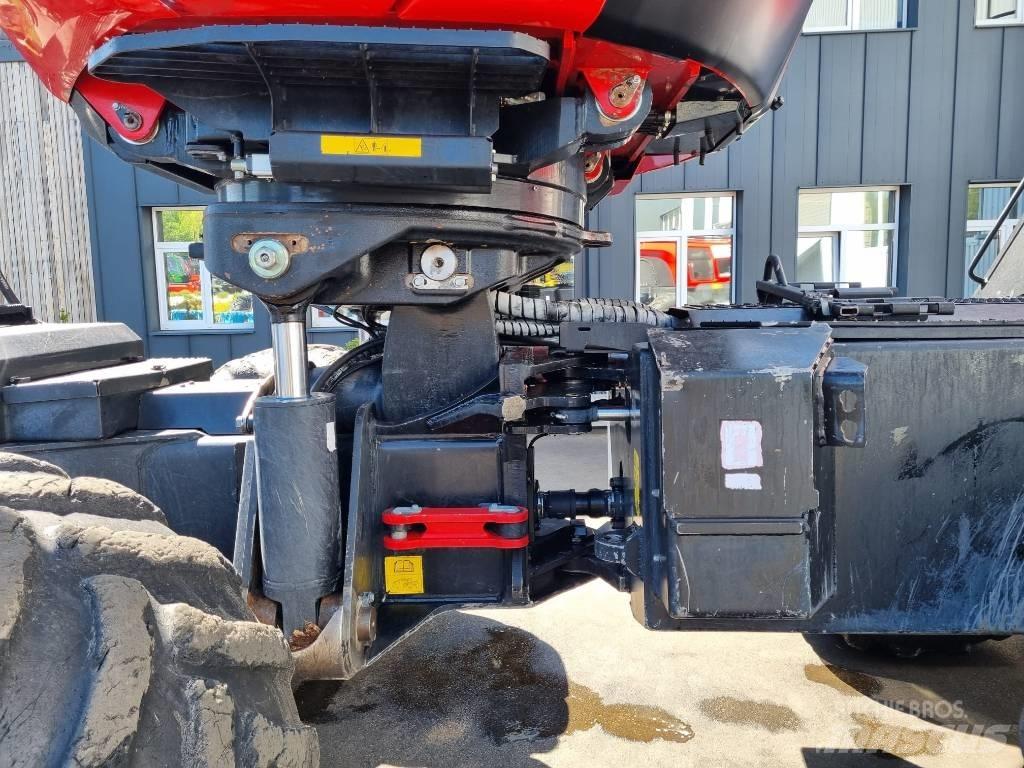 Komatsu 931 XC حصادات