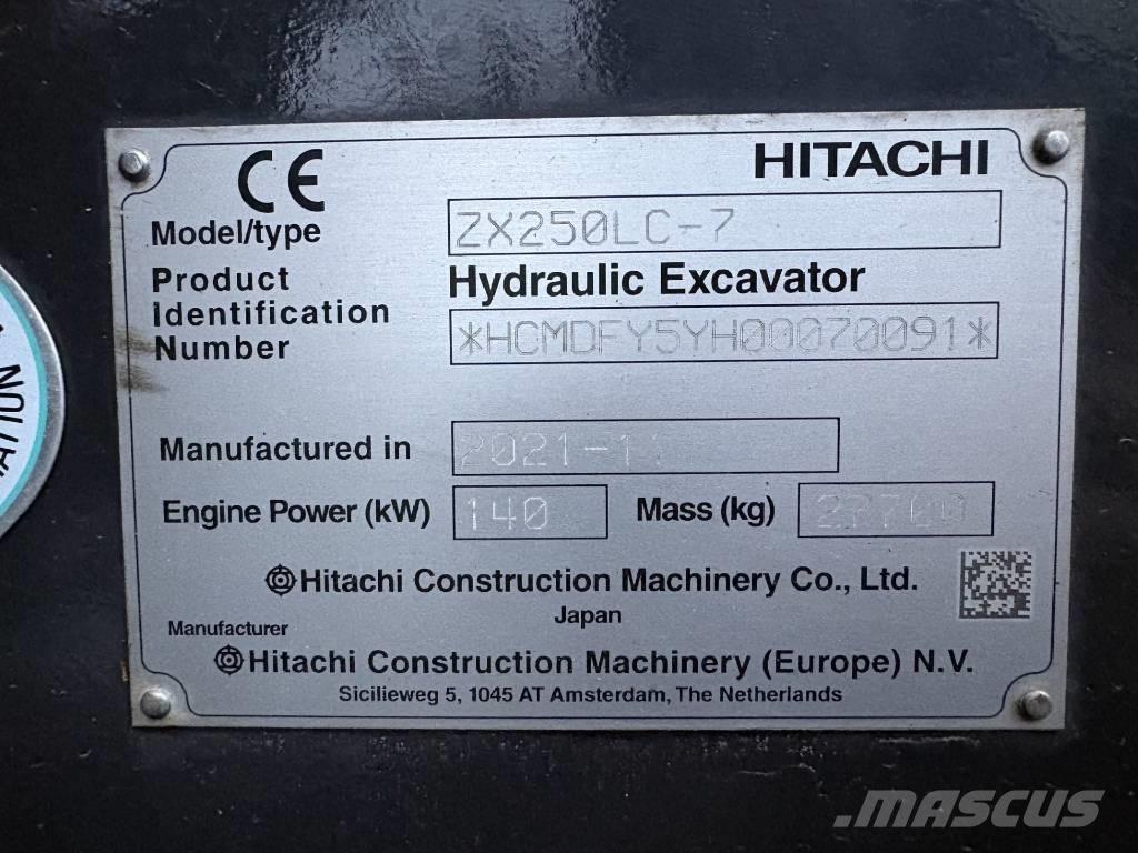 Hitachi ZX250LC-7 حفارات زحافة