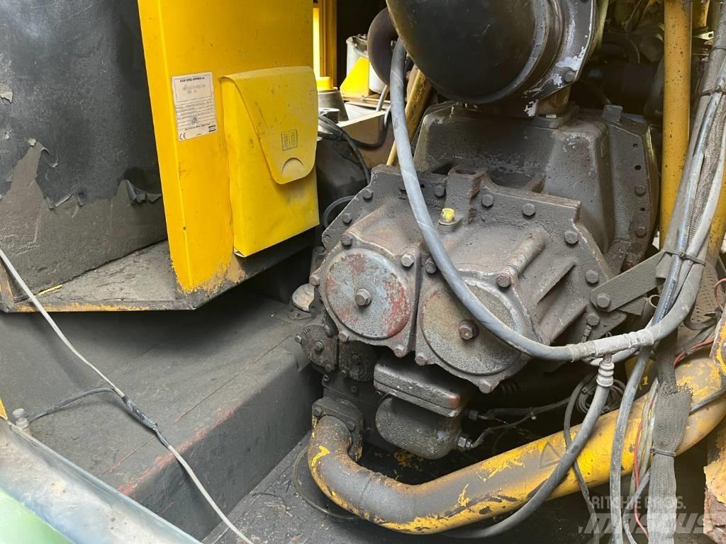 Atlas Copco XRVS 455 مكابس