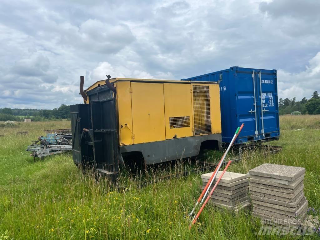 Atlas Copco XRVS 455 مكابس