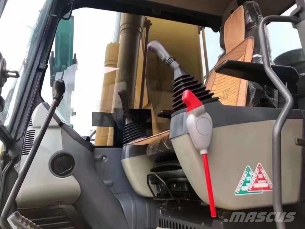 Komatsu PC 240 حفارات زحافة