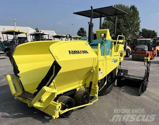 Ammann PW 350G معدات السفلتة