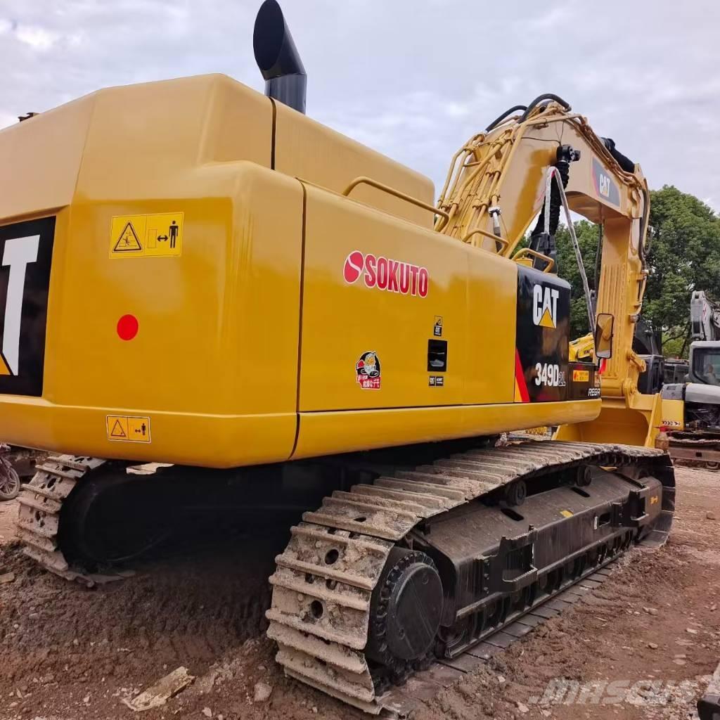 CAT 349 E حفارات زحافة