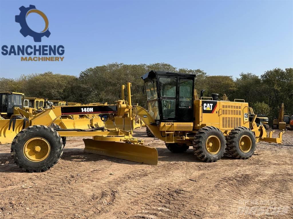 CAT 140 H معدات تمهيد الطرق