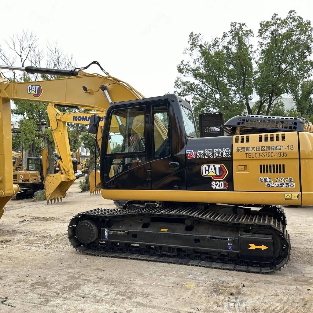 CAT 320D حفارات زحافة