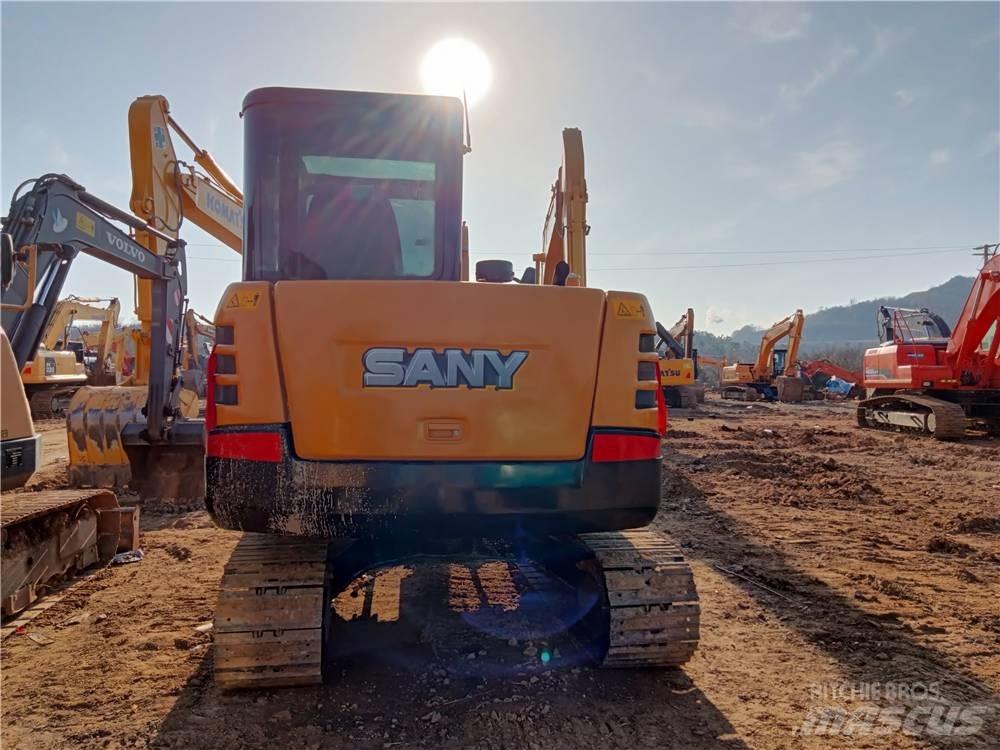 Sany SY 60 C حفارات زحافة