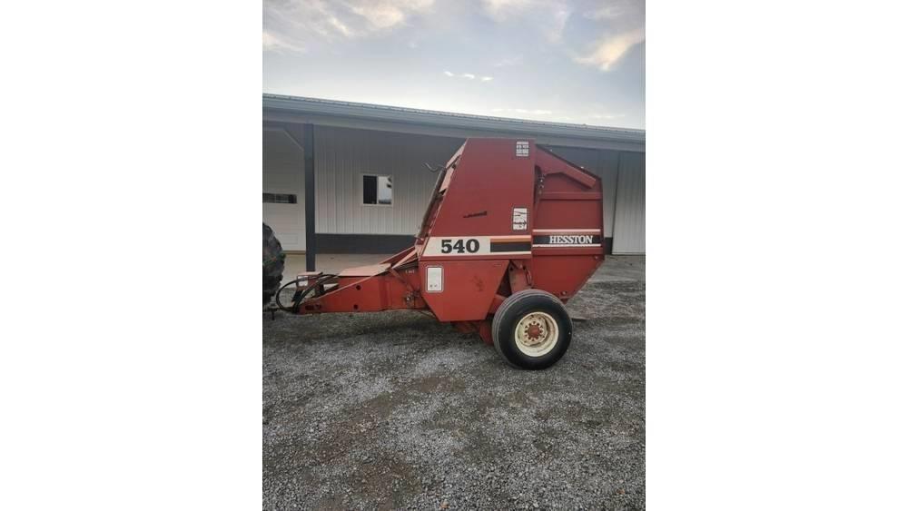 Hesston 540 محزمات مستديرة