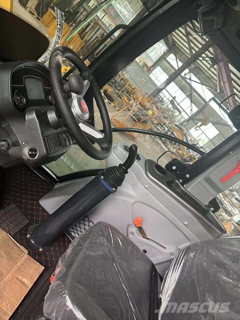 JCB 4CX لوادر ذات جرافات عكسية