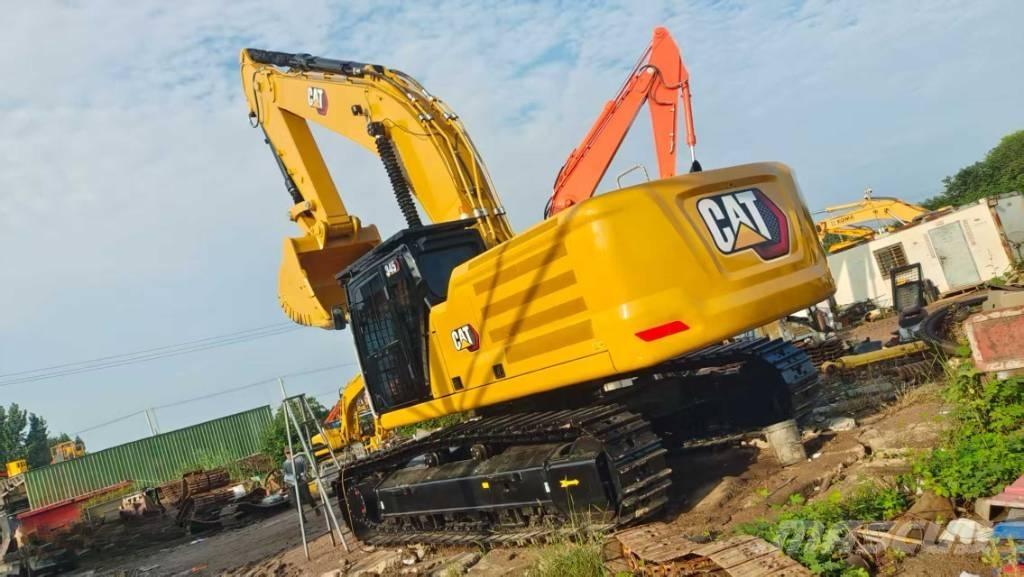 CAT 345GC حفارات زحافة