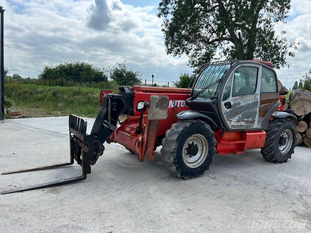 Manitou MT 1436 مناولات متداخلة