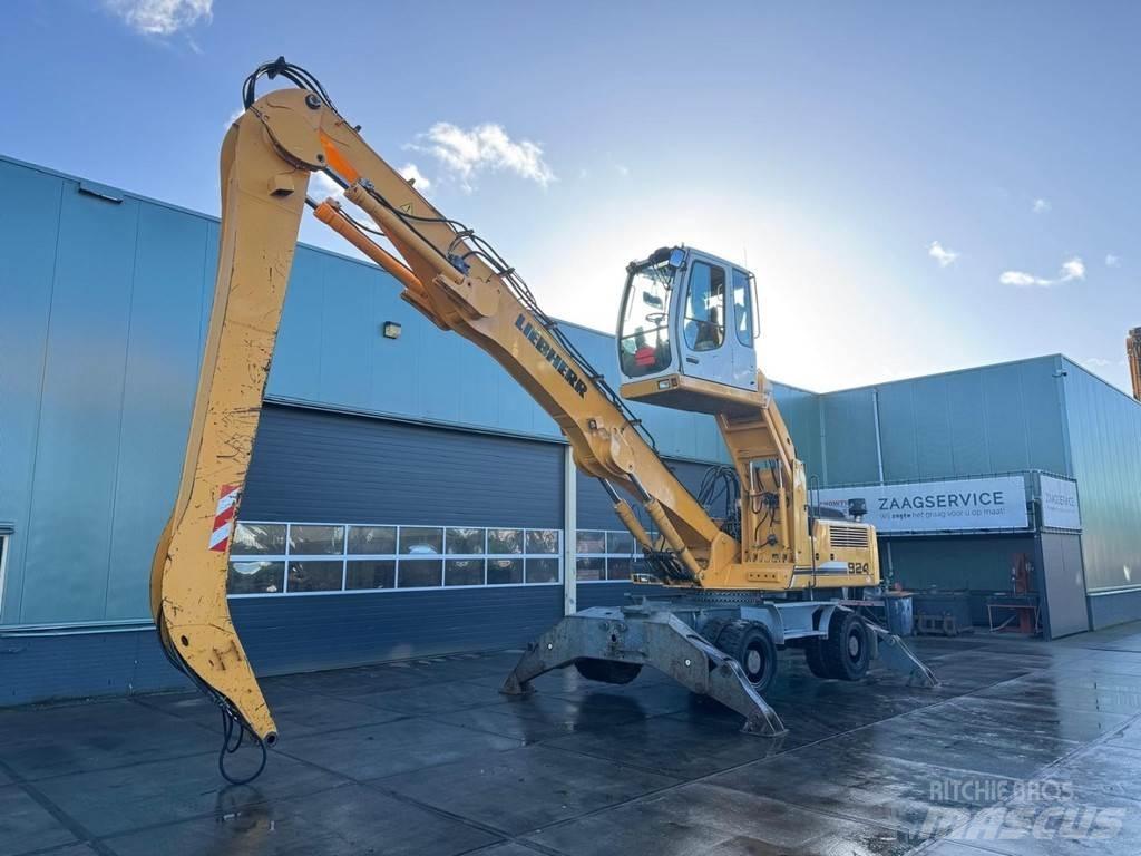 Liebherr A 924 C مناولات المخلفات / مناولات صناعية