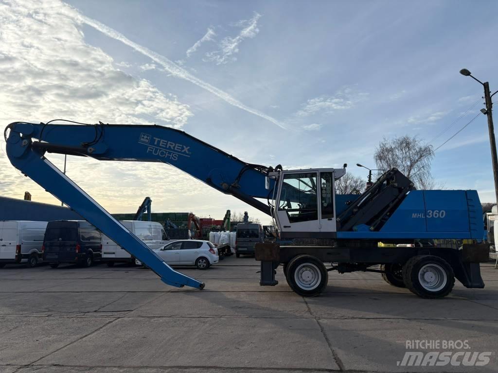 Fuchs MHL 360 D مناولات المخلفات / مناولات صناعية