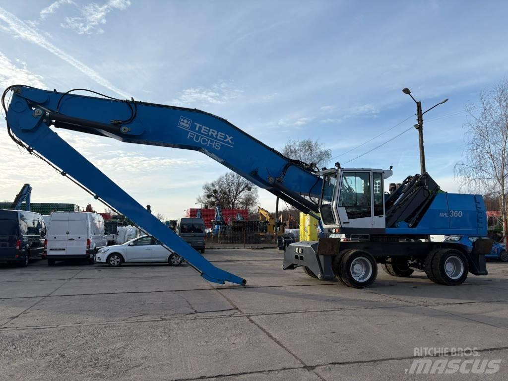 Fuchs MHL 360 D مناولات المخلفات / مناولات صناعية