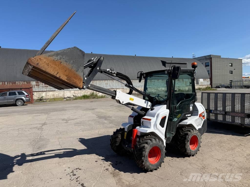 Bobcat L 28 مناولات متداخلة