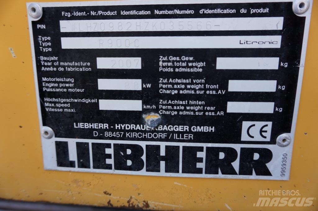 Liebherr R 900 C حفارات زحافة