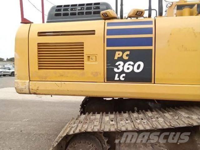 Komatsu PC 360 LC-11 حفارات زحافة